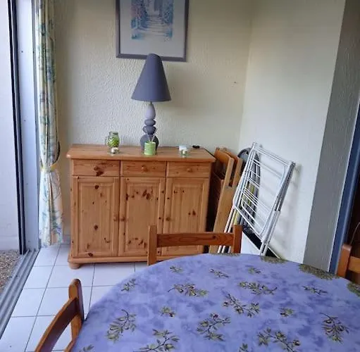 Rez De Jardin Pinede Proximite Quartier Naturiste Apartment Agde